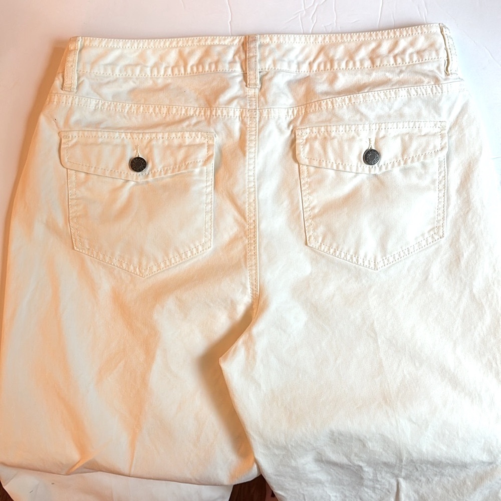 🇺🇸3/$25 🇺🇸 L.L. Bean Women's Cream Cotton Pants with back flap button pockets